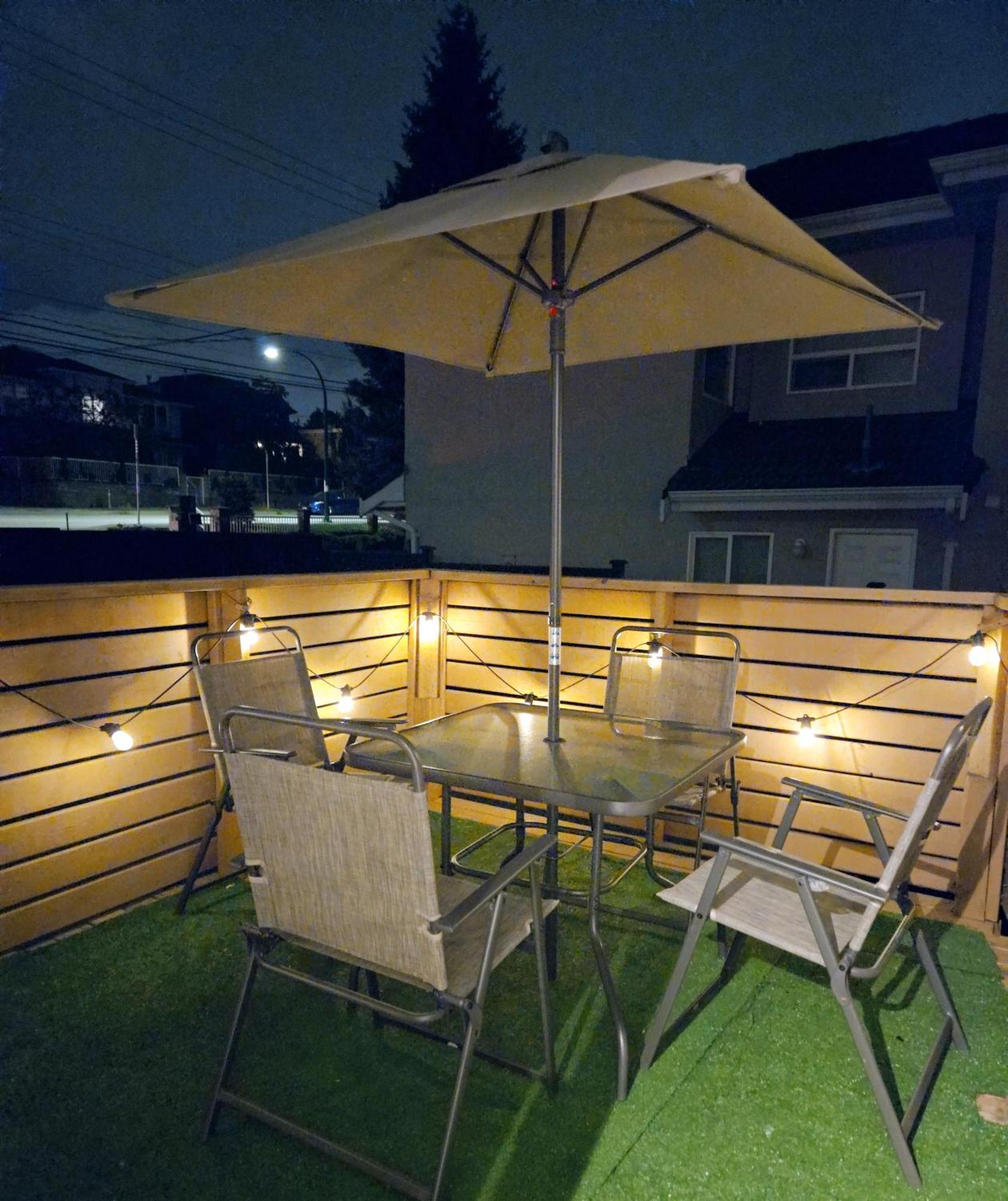 Charming Room With Attached Private Bath In The Heart Of Vancouver! Private Parking, Self Check-In & Just 4 Mins To Metrotown! Buitenkant foto